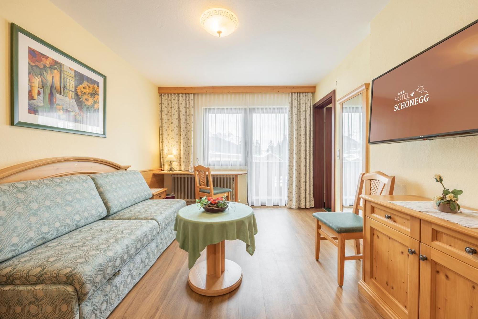 Hotel Schoenegg ゼーフェルト・イン・チロル 部屋 写真