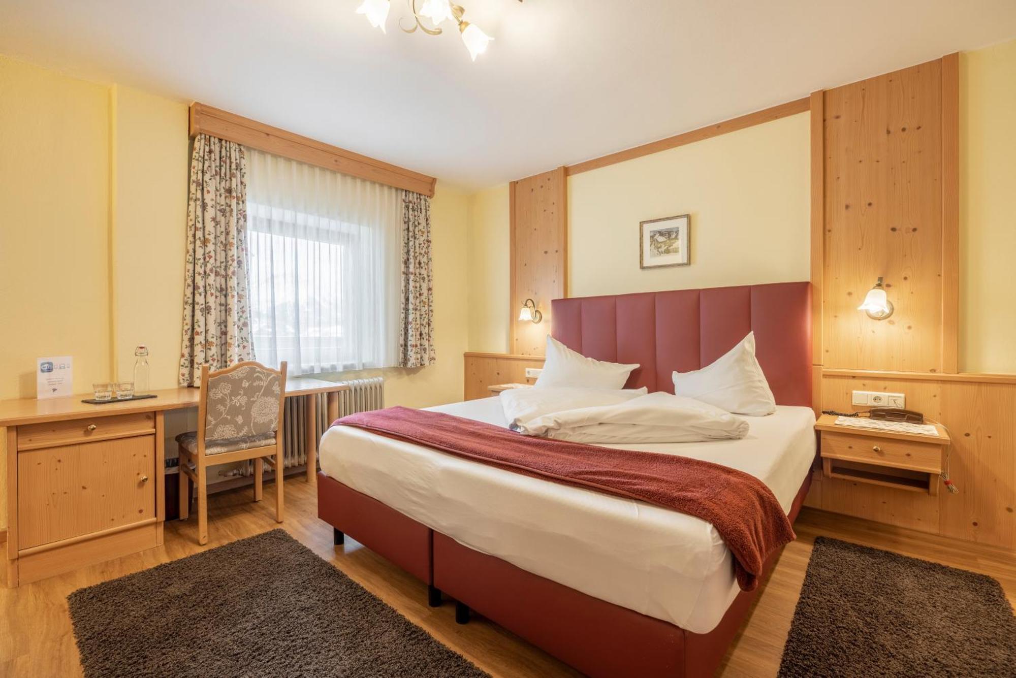 Hotel Schoenegg ゼーフェルト・イン・チロル 部屋 写真
